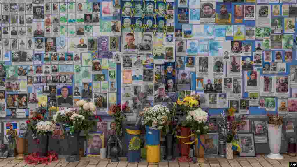 Ahead of the second anniversary of Russia&#39;s invasion of Ukraine, &quot;The Wall of Remembrance of the Fallen for Ukraine&quot; stands as a memorial for Ukrainian soldiers in downtown Kyiv.