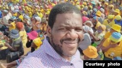 Sengezo Tshabangu at a CCC rally in Zimbabwe