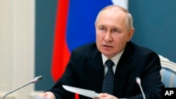 Rais wa Russia, Vladimir Putin.