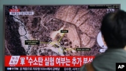 La Corée du Nord a effectué cinq essais nucléaires sur son site de Punggye-ri, objet d’un reportage de la télévision nord-coréenne à Séoul, 26 septembre 2016.