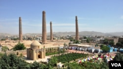 مناره‌های مصلی هرات، یادگار اوج شکوفایی هنر دوره تیموری است که هنوز هم به حیث نماد از داشته های فرهنگی این ولایت تاریخی شناخته می شود