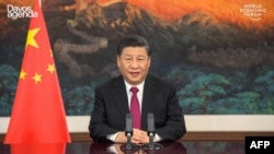 Video sa a te fèt le 25 janvye 2021. Li te sou sitweb Fowòm Ekonomik Mondyal kote li mpntre Prezidan chinwa a, Xi Jinping, ki te pran lapawòl nan Peken pou l te inogire fowòm nan ki te dewoule vityelman. An jeneral se nan vil Davos, nan Laswis, fowòm sa a dewoule.