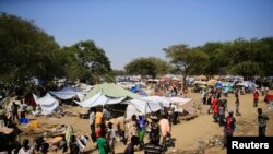 A general view of a camp for displaced people set up in a United Nations compound in Bor, South Sudan, Dec. 25, 2013.