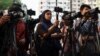 Pemerintah Sementara Bangladesh Cabut Izin 50 Wartawan