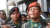 Kepala Staf TNI Angkatan Udara Marsekal Agus Supriatna menjelaskan penyebab terbakarnya pesawat F 16 di Lanud Halim Perdana Kusuma Jakarta, di Markas besar TNI Cilangkap Jakarta Kamis, 16 April 2015 (Foto: VOA/Andylala)
