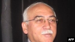 İsa Qəmbər: 2012-ci ildə ciddi dəyişikliklərin olacağını bilirəm, buna əminəm