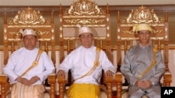 အသစ်ဖွဲ့စည်းလိုက်တဲ့ အစိုးရက မြန်မာ့စီးပွားရေးမှာ ပြုပြင်ပြောင်းလဲမှုတွေလုပ်မယ်လို့ ကတိပြုလိုက်ပါတယ်။