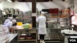 Osoblje narodne kuhinje Stari Grad svaki dan spremi više od 100 obroka