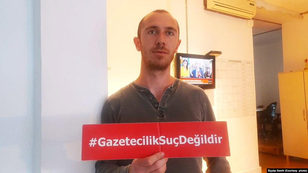Hîkmet Adal, Edîtorê Azadîya Derbirînê yê Bîanet