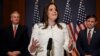 La représentante républicaine Elise Stefanik s'adresse aux médias à Washington, aux États-Unis, le 14 mai 2021. 