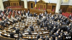Рада ухвалила у першому читанні закон про землю