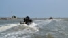 Des pirates capturent 12 marins au large du Nigeria