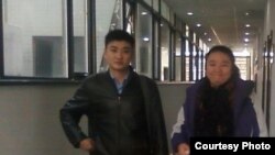 曹顺利（女）2010年在北京就被劳教提出诉讼(照片来源博讯)