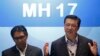 Malaysia's Transport Minister Liow Tiong Lai (R) speaks during a news conference at a hotel near the Kuala Lumpur International Airport in Sepang, July 19, 2014. At left is Malaysia's Department of Civil Aviation Director General Azharuddin Abdul Rahman. 