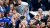 Bain de foule thaïlandais pour les joueurs de Leicester City