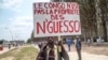 Manifestation contre le président Denis Sassou Nguesso à Brazzaville, République du Congo, le 27 septembre 2015 (LAUDES MARTIAL MBON / AFP)
