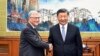 习近平会见“老朋友”比尔·盖茨 希望中美友谊继续下去